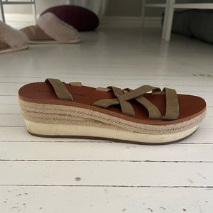 Lucky brand sandals size 9 1/2